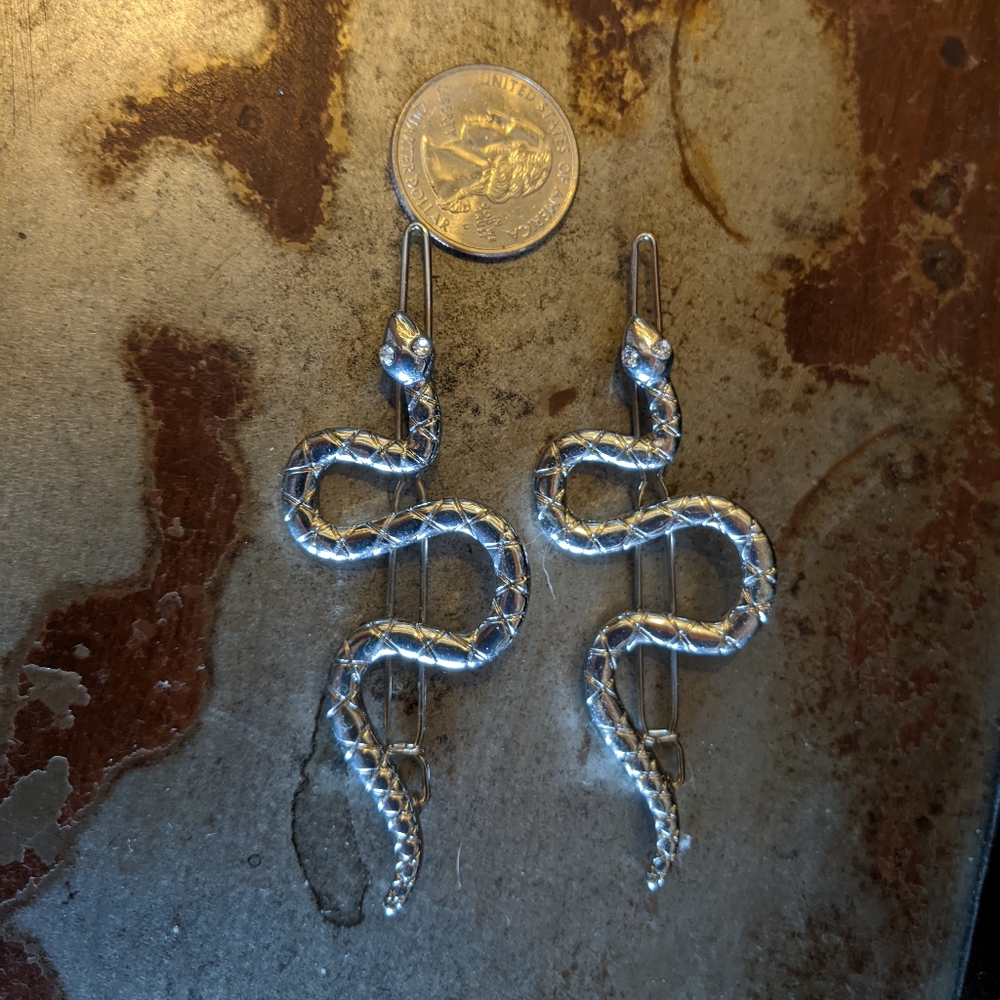 Silver toned rattlesnake barrettes